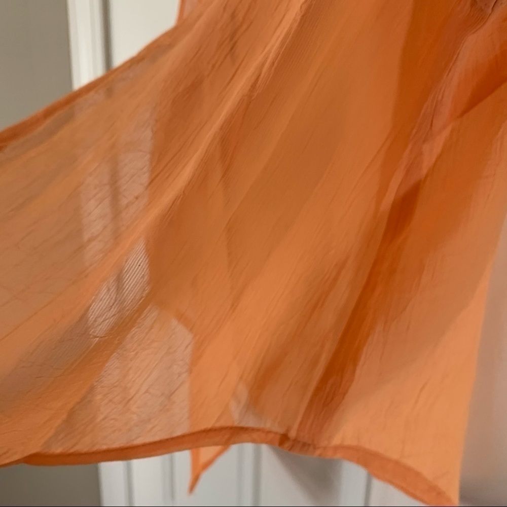 Sac’e open back sheer top w/ single button - Picture 7 of 8